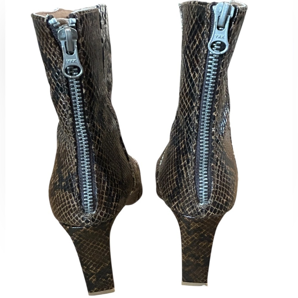 DV by Dolce Vita Sz 11 Zabrina Pointed Toe Snakeskin Bootie Boots Bikercore - Picture 8 of 9